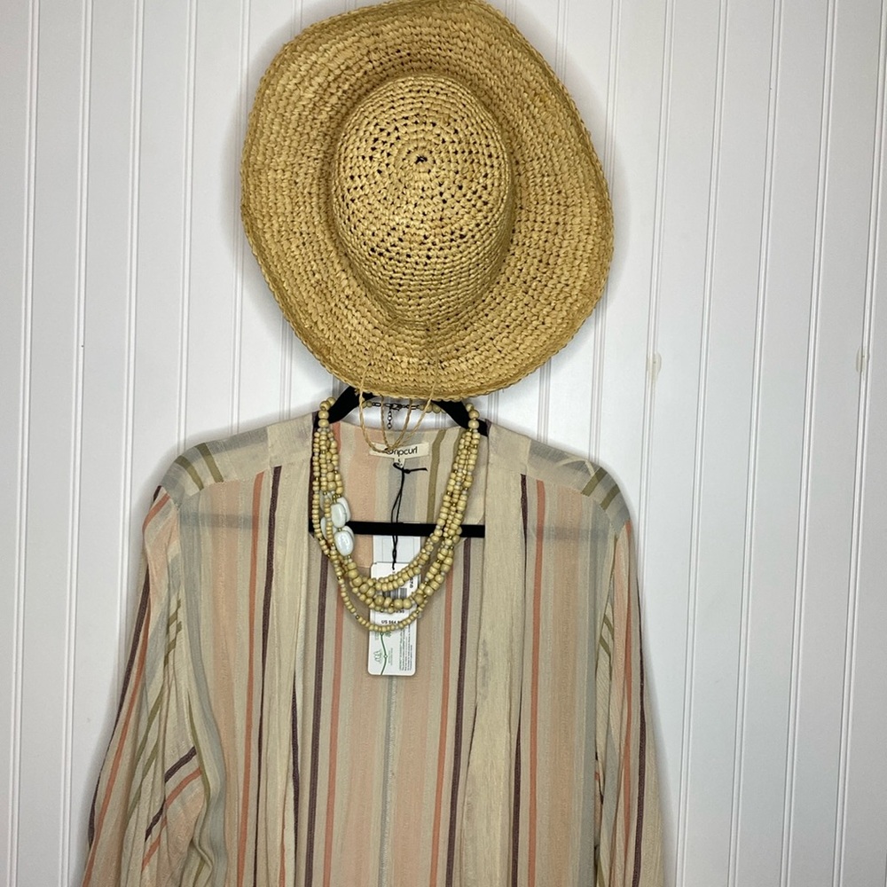 Bundle Ripcurl NWT Kimono , Hat, Necklace included cover size Large.